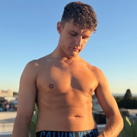 Gay Jak White